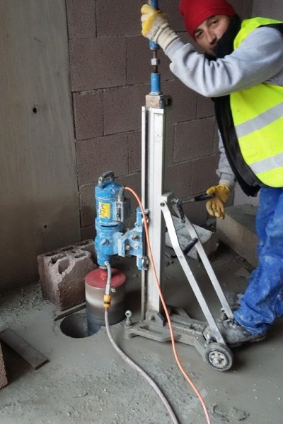 EMT Karot - Profesyonel Karot Beton Kesme ve Delme Hizmetleri